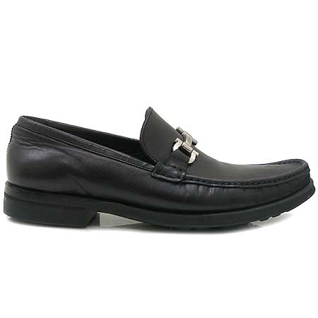 Ferragamo(󰡸)  ġ   ̹3 - ̺ ߰ǰ