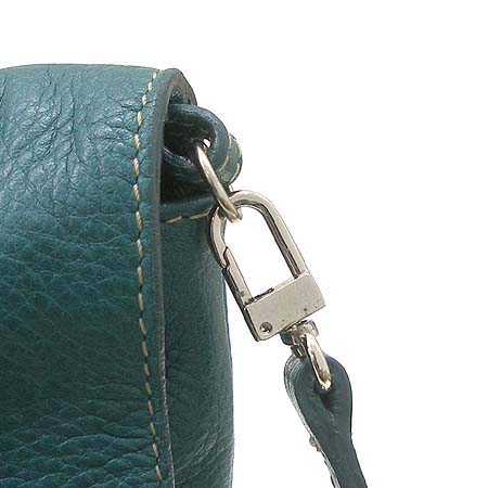 FURLA(�Ƕ�) ADDA618008 ���� Ŭ��ġ �� ũ�ν��� �̹���3 - ���̺��� �߰���ǰ
