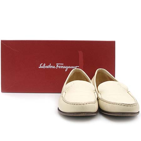 Ferragamo(��󰡸�) RUN WAY ������ ���� ������ ���� �̹���2 - ���̺��� �߰���ǰ