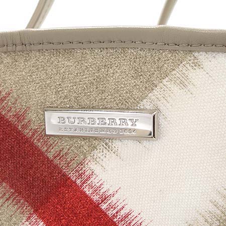 Burberry(������) Ikat Canvas Tote, Trench üũ ĵ���� ����� [��������] �̹���3 - ���̺��� �߰���ǰ