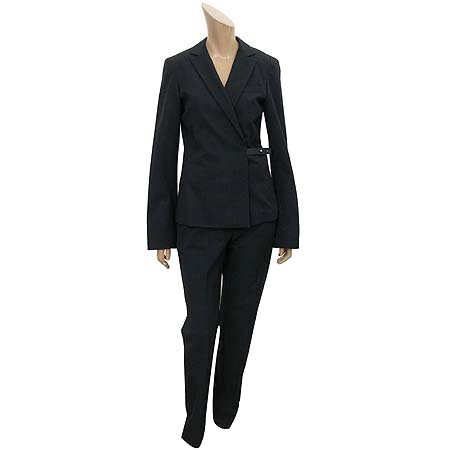 ������  ����