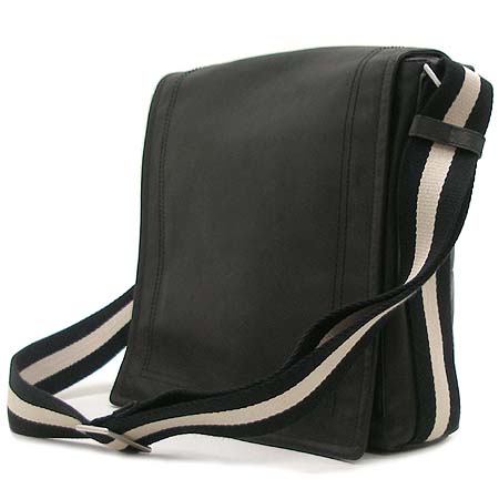 Bally(�߸�) TRIAR ���� ��� ũ�ν��� �̹���3 - ���̺��� �߰���ǰ