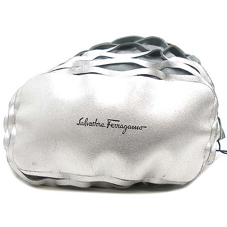 Ferragamo(��󰡸�) 21 2465 �����̵� ����� �̹���4 - ���̺��� �߰���ǰ