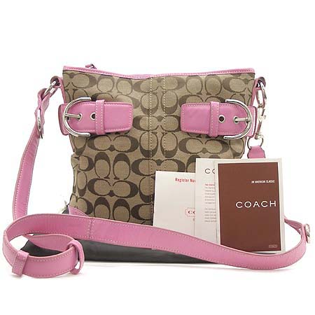 Coach(��ġ) �ñ׳�ó �ڰ��� ũ�ν��� �̹���2 - ���̺��� �߰���ǰ