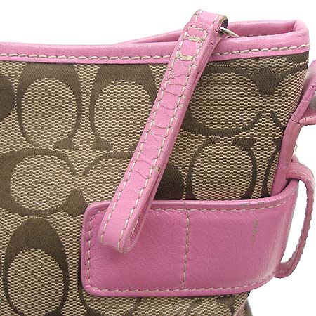 Coach(��ġ) �ñ׳�ó �ڰ��� ũ�ν��� �̹���3 - ���̺��� �߰���ǰ