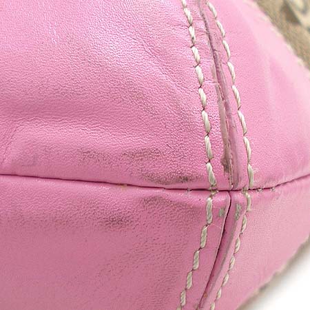 Coach(��ġ) �ñ׳�ó �ڰ��� ũ�ν��� �̹���4 - ���̺��� �߰���ǰ