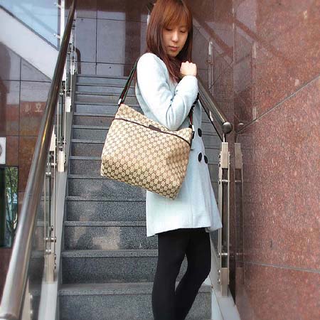 Gucci(����) 189751 �к긯 ũ�ν��� [��������] �̹���5 - ���̺��� �߰���ǰ