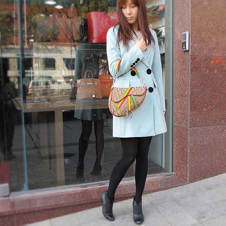 Dior(ũ����î���) �ΰ� �ڰ��� ��Ƽ ���� ����� [�б�����������2ȣ��] �̹���5 - ���̺��� �߰���ǰ