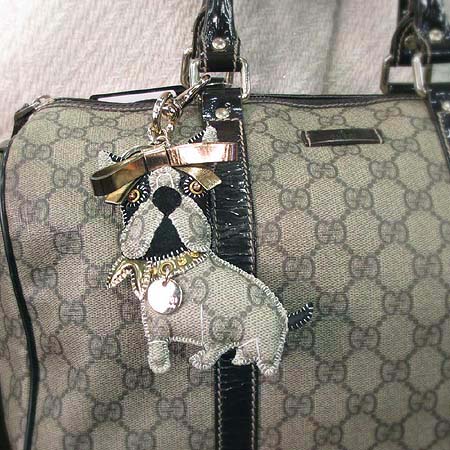 Gucci(����) 206076 GG�ΰ� PVC ������ ���� ŰȦ�� [��������] �̹���5 - ���̺��� �߰���ǰ
