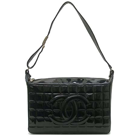 Chanel()   [б]