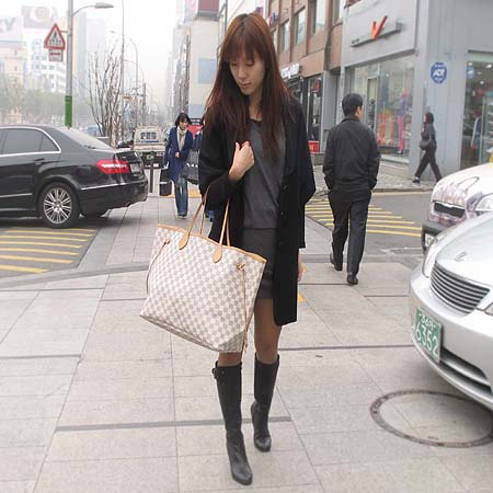 Louis Vuitton(���̺���) N51108 �ٹ̿� ���ָ� ĵ���� �׹�Ǯ GM ����� [��������] �̹���5 - ���̺��� �߰���ǰ