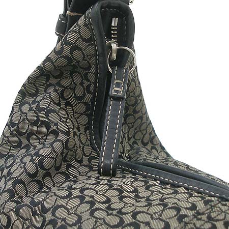 Coach(��ġ) �ñ׳��� �ΰ� ���� ��Ƽġ ����� �̹���3 - ���̺��� �߰���ǰ