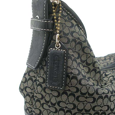 Coach(��ġ) �ñ׳��� �ΰ� ���� ��Ƽġ ����� �̹���4 - ���̺��� �߰���ǰ