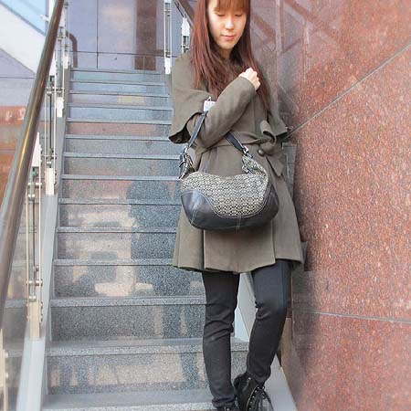 Coach(��ġ) �ñ׳��� �ΰ� ���� ��Ƽġ ����� �̹���5 - ���̺��� �߰���ǰ
