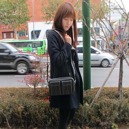 GIVENCHY(�����) ���� �簢 ��Ƽ���� ũ�ν��� �̹���4 - ���̺��� �߰���ǰ