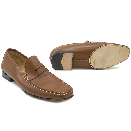 Ferragamo(󰡸)  Ƽġ  ̹2 - ̺ ߰ǰ
