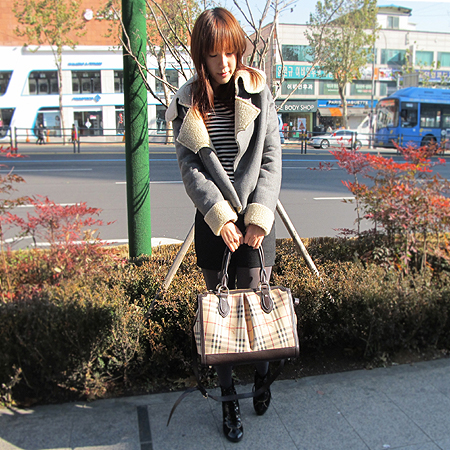 Burberry(������) HM1415 �� Ŭ���� üũ ���� 2WAY [��������] �̹���4 - ���̺��� �߰���ǰ