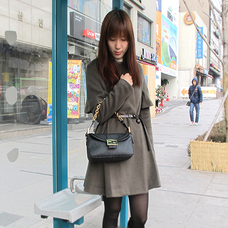 Fendi(���) 8BR003 ��ī PVC ���� ü�� ����� [��������] �̹���6 - ���̺��� �߰���ǰ