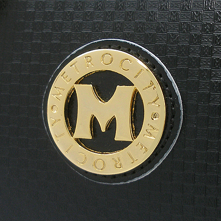 Metrocity(��Ʈ�ν�Ƽ) ���� �ΰ� ��� ������ ��Ʈ�� �̹���3 - ���̺��� �߰���ǰ