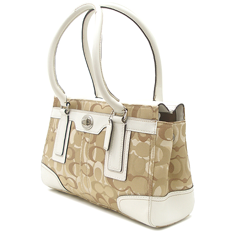 Coach(��ġ) �ñ׳��� ���� ��Ʈ�� �̹���3 - ���̺��� �߰���ǰ