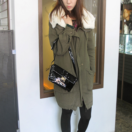 Ferragamo(��󰡸�) 21 8248 ���� ��ġ�� ��� ���̴�Ʈ ����� �̹���5 - ���̺��� �߰���ǰ