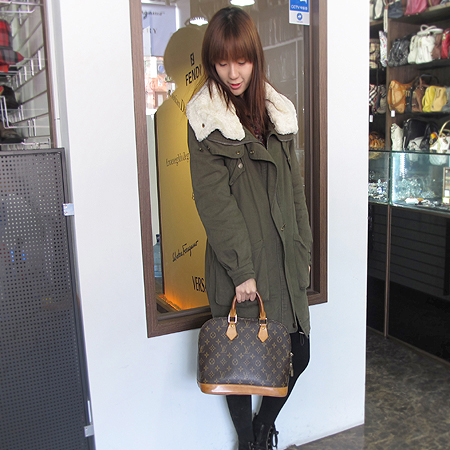 Louis Vuitton(���̺���) M51130 ���׷� ĵ���� �˸� ��Ʈ�� �̹���6 - ���̺��� �߰���ǰ