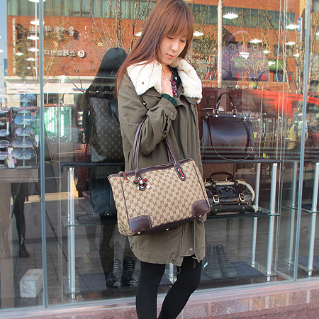 Gucci(����) 177052 GG�ΰ� ���� ��� �ڰ��� ����� [�б�������] �̹���6 - ���̺��� �߰���ǰ