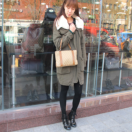 Gucci(����) 113014 GG�ΰ� �ڰ��� ���� �簢 ����� �̹���5 - ���̺��� �߰���ǰ
