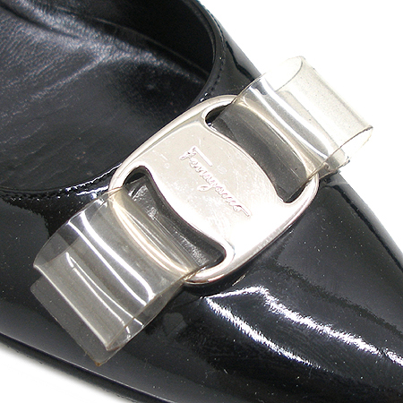 Ferragamo(��󰡸�) ���� �ٶ� ��� ������ ������ ���� �̹���5 - ���̺��� �߰���ǰ