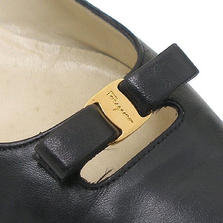 Ferragamo(��󰡸�) ���� �ٶ� ��� ������ ���� �̹���5 - ���̺��� �߰���ǰ