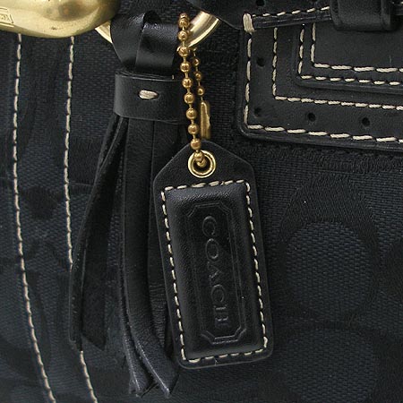 Coach(��ġ) �ñ׳�ó �ڰ��� ��Ʈ�� �̹���4 - ���̺��� �߰���ǰ