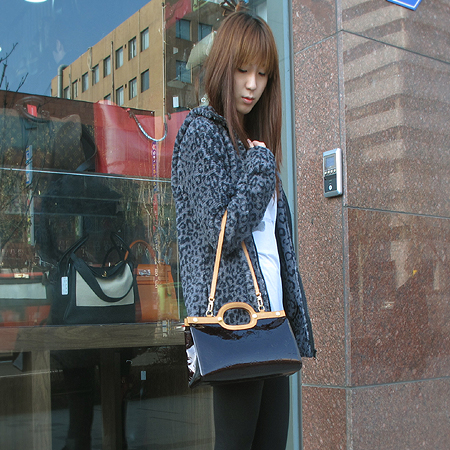 Louis Vuitton(���̺���) M91995 ���׷� ������ �轺�θ� ����̺� �Ƹ����� 2-WAY [�б�������] �̹���6 - ���̺��� �߰���ǰ