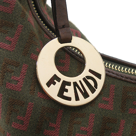 Fendi(���) 8BR465 FF�ΰ� �к긯 ����� �̹���3 - ���̺��� �߰���ǰ