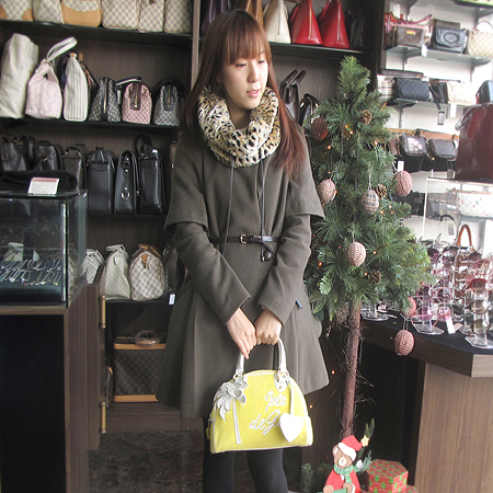 JUICY COUTURE (�־� �ٶ縣) �׸� ��Ʈ�� + ��Ʈ �����ſ� �̹���6 - ���̺��� �߰���ǰ