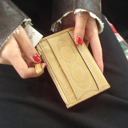 Coach(��ġ) ī�ᷡ�� ŰȦ�� �������� [��������] �̹���5 - ���̺��� �߰���ǰ