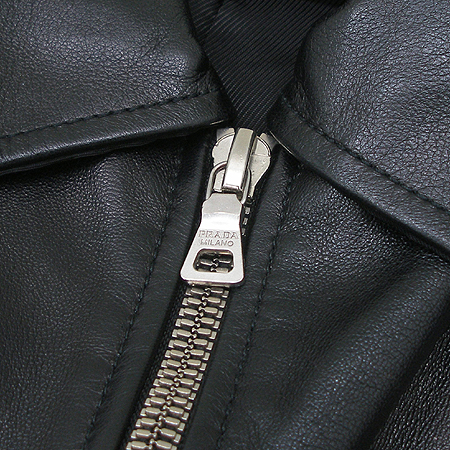 Prada(�����) ���� ���� (�簡��ȥ��) �̹���4 - ���̺��� �߰���ǰ