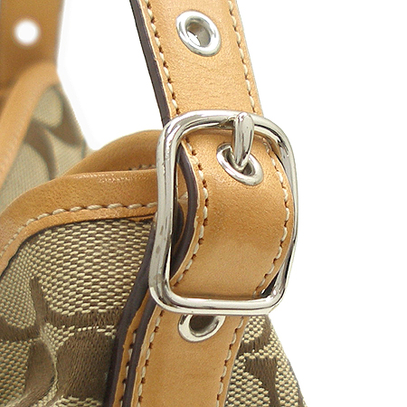 Coach(��ġ) �ñ׳�ó �ڰ��� ����� �̹���5 - ���̺��� �߰���ǰ