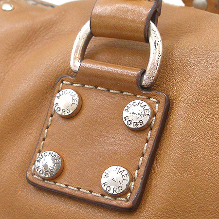 MICHAELKORS (����Ŭ�ھ) ī�ᷡ�� �ֽ��� ¡ ��� ��ÿ ��Ʈ�� �̹���3 - ���̺��� �߰���ǰ