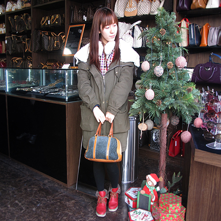 Celine(������) ������ �����̽� ���� ��Ƽġ ��Ʈ�� �̹���6 - ���̺��� �߰���ǰ