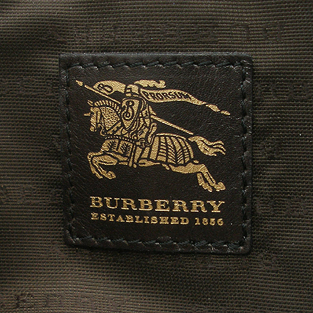 Burberry(������) �� Ŭ���� �Ŀ�ġ �̹���4 - ���̺��� �߰���ǰ