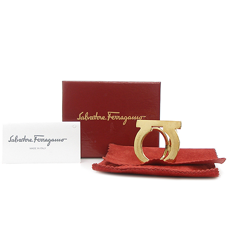 Ferragamo(��󰡸�) ���� ��ġ�Ϸΰ� ��ī����(��) �̹���2 - ���̺��� �߰���ǰ