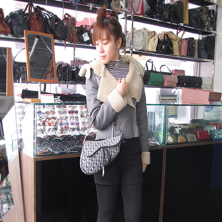 Dior(ũ����î���) ������ �ΰ� �ڰ��� ���� ����� �̹���6 - ���̺��� �߰���ǰ
