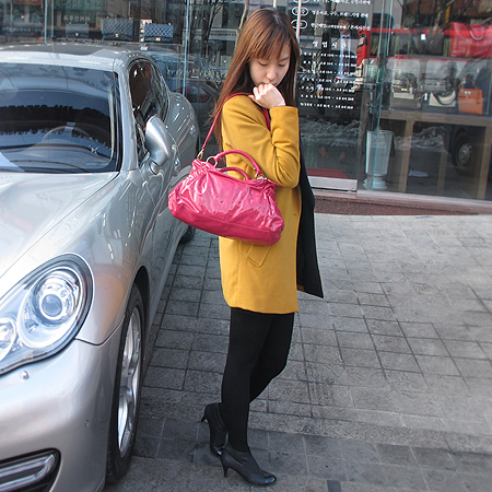 Ferragamo(��󰡸�) 21 A722 �����þ� ��ũ ������ 2WAY [��������] �̹���6 - ���̺��� �߰���ǰ