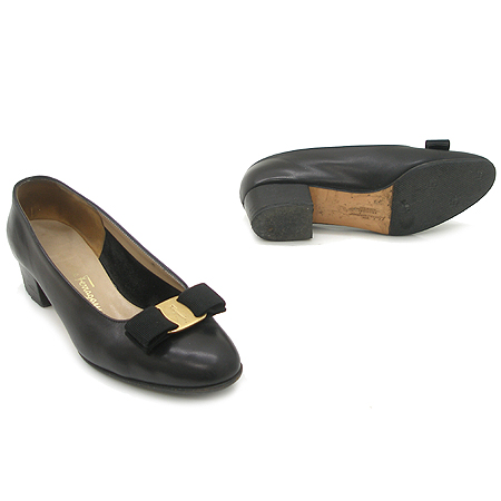 Ferragamo(��󰡸�) ���� �ٶ� ��� ������ ������ ���� �̹���2 - ���̺��� �߰���ǰ