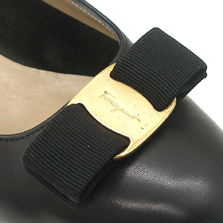 Ferragamo(��󰡸�) ���� �ٶ� ��� ������ ������ ���� �̹���3 - ���̺��� �߰���ǰ