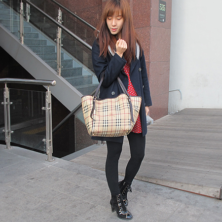Burberry(������) Ŭ���� üũ HAYMARKET CHECK ���� ��Ʈ�� [��������] �̹���6 - ���̺��� �߰���ǰ