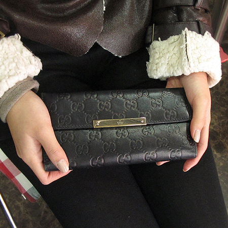 Gucci(����) 112715 GG�ΰ� �ø����� ������ [��������] �̹���6 - ���̺��� �߰���ǰ
