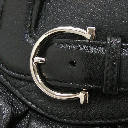 Ferragamo(��󰡸�) 21 5370 ���� ���� ���� ��ġ�� ��Ʈ�� [��������] �̹���3 - ���̺��� �߰���ǰ