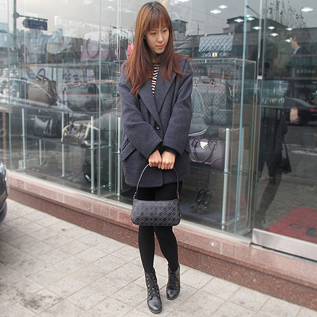 Ferragamo(��󰡸�) 21 1235 ��ġ�� �ΰ� ���� ����� �̹���6 - ���̺��� �߰���ǰ