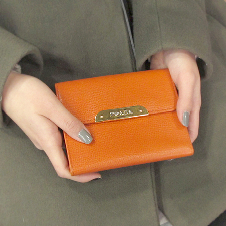 Prada(�����) ���� �̴ϼ� �ΰ� ��� ���ǾƳ� ������ �̹���6 - ���̺��� �߰���ǰ